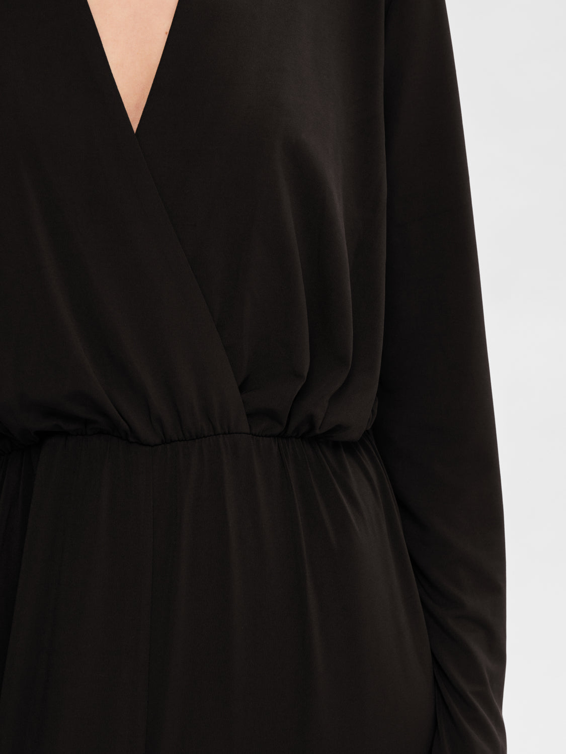 SLFROBIN Wholesuit - Black