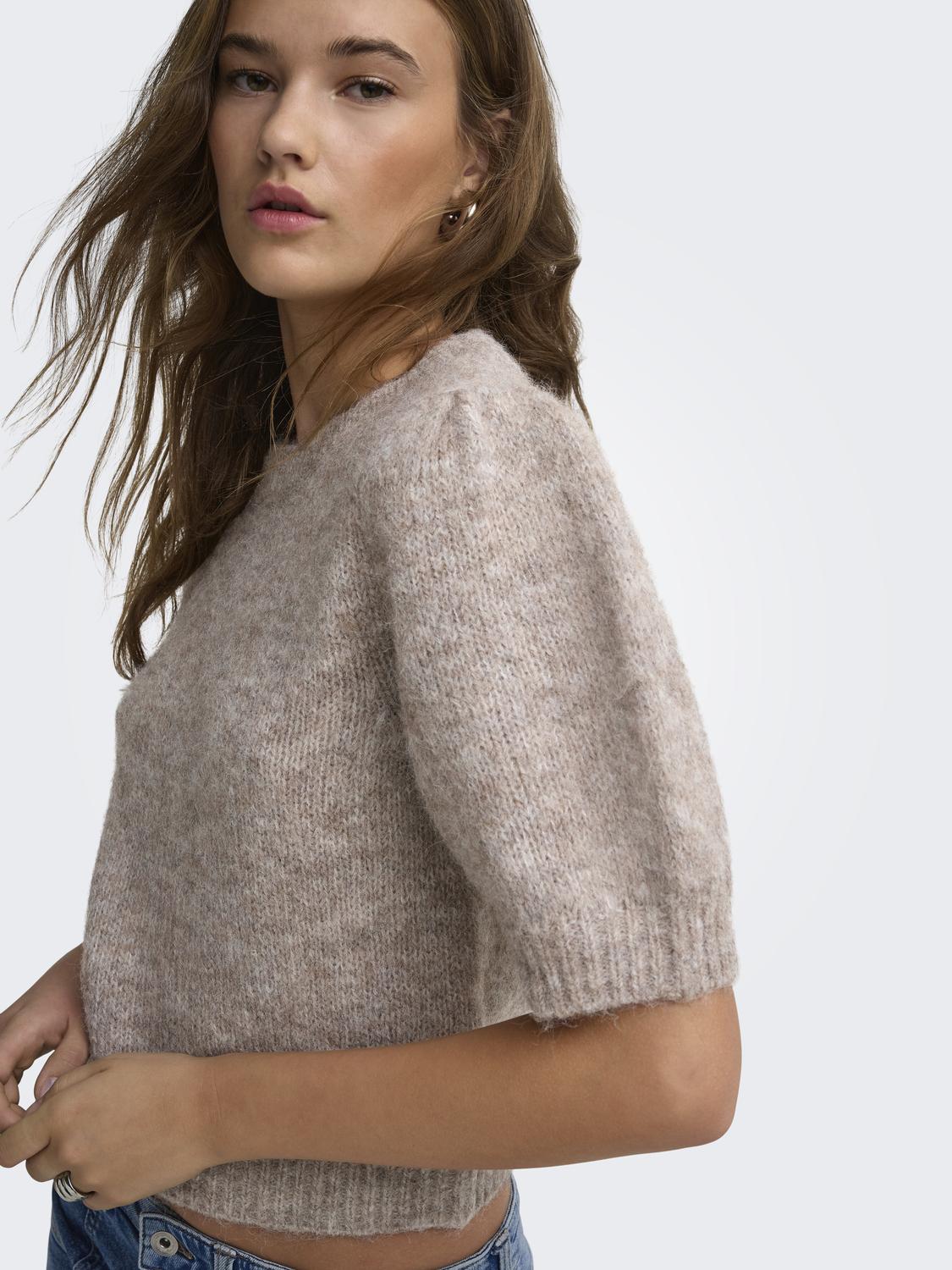 model_shot-detail