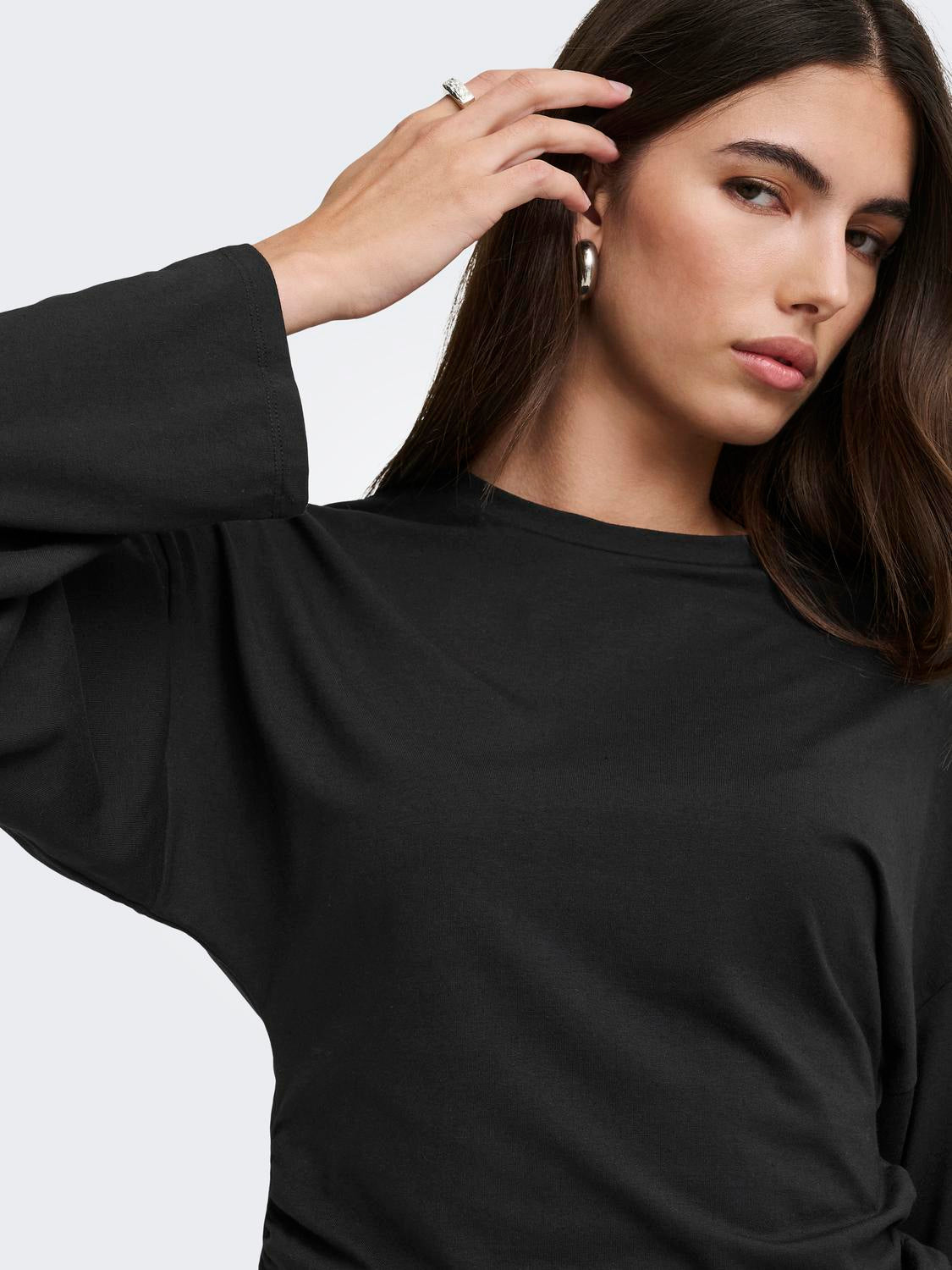 model_shot-detail