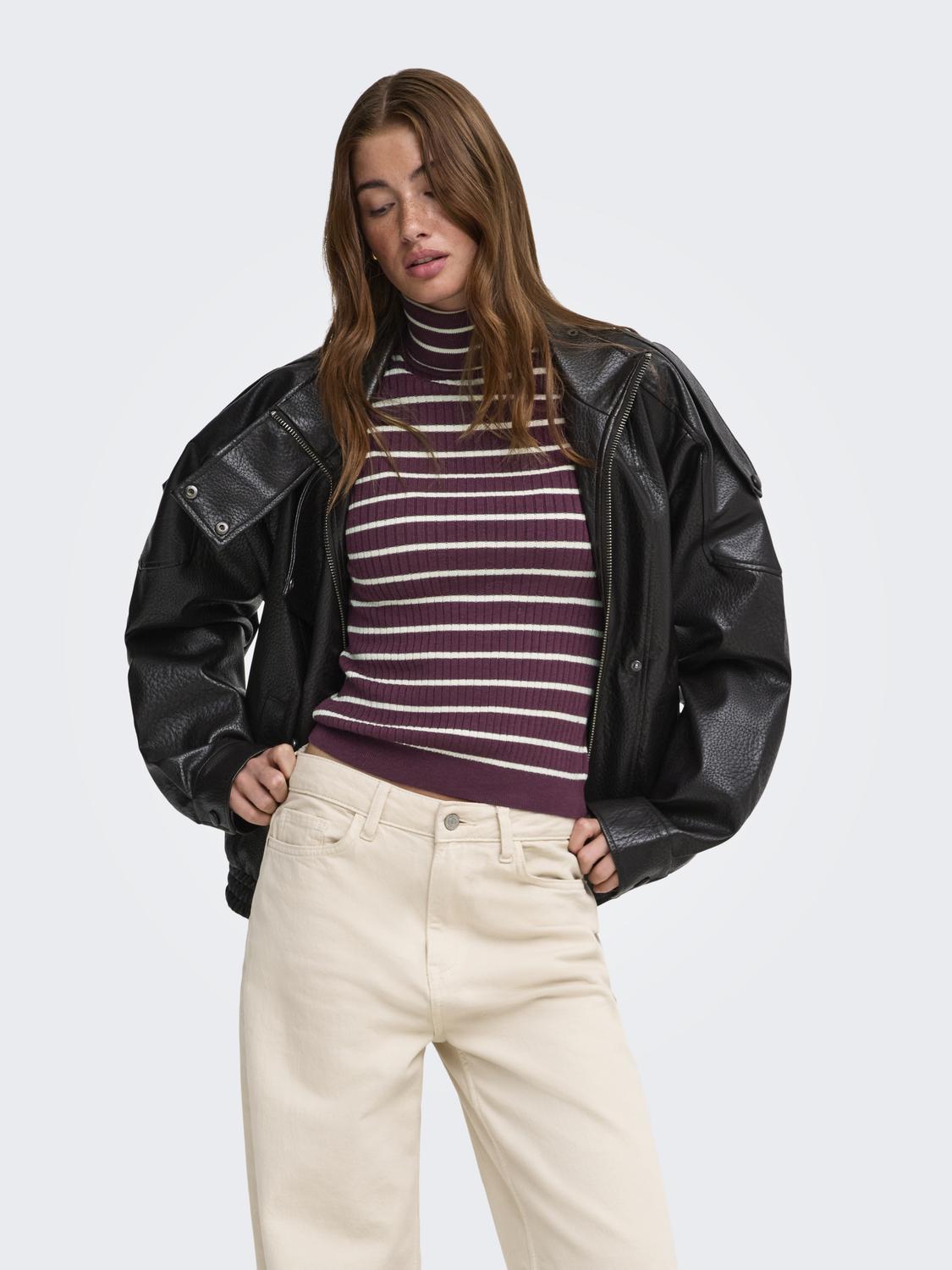 model_shot-front