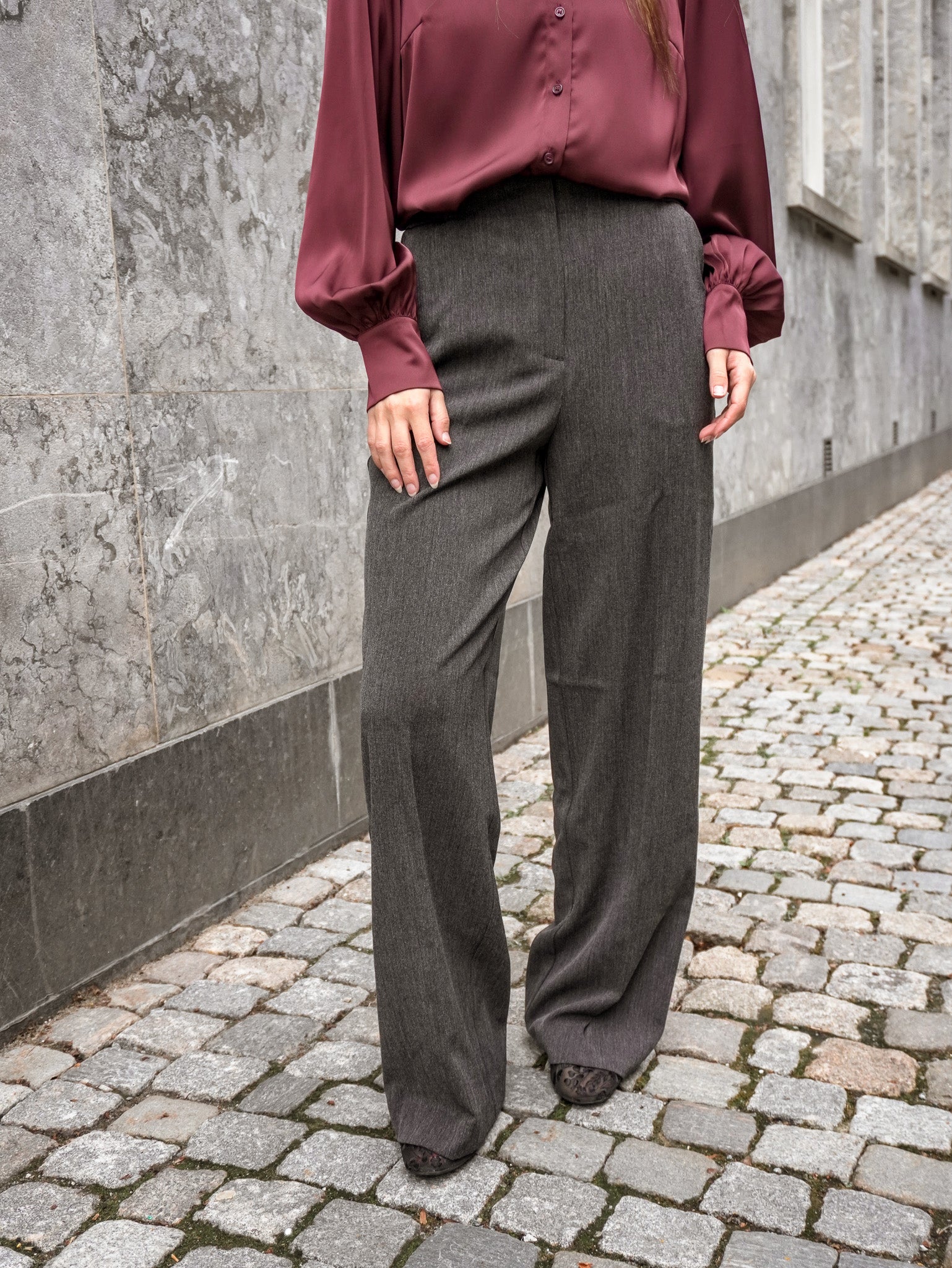 OBJKAMMY Tailored Trousers - Black