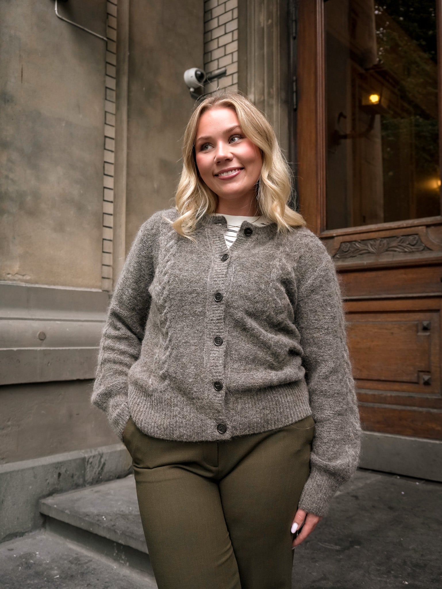 OBJNETE Knitted Cardigan - Morel