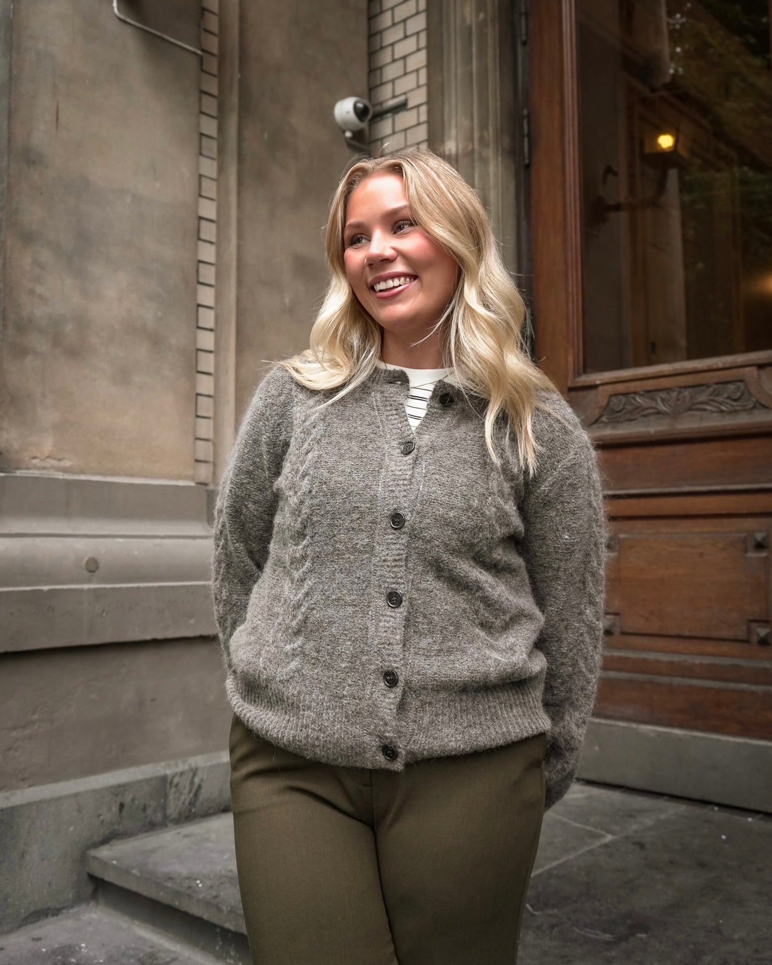 OBJNETE Knitted Cardigan - Morel
