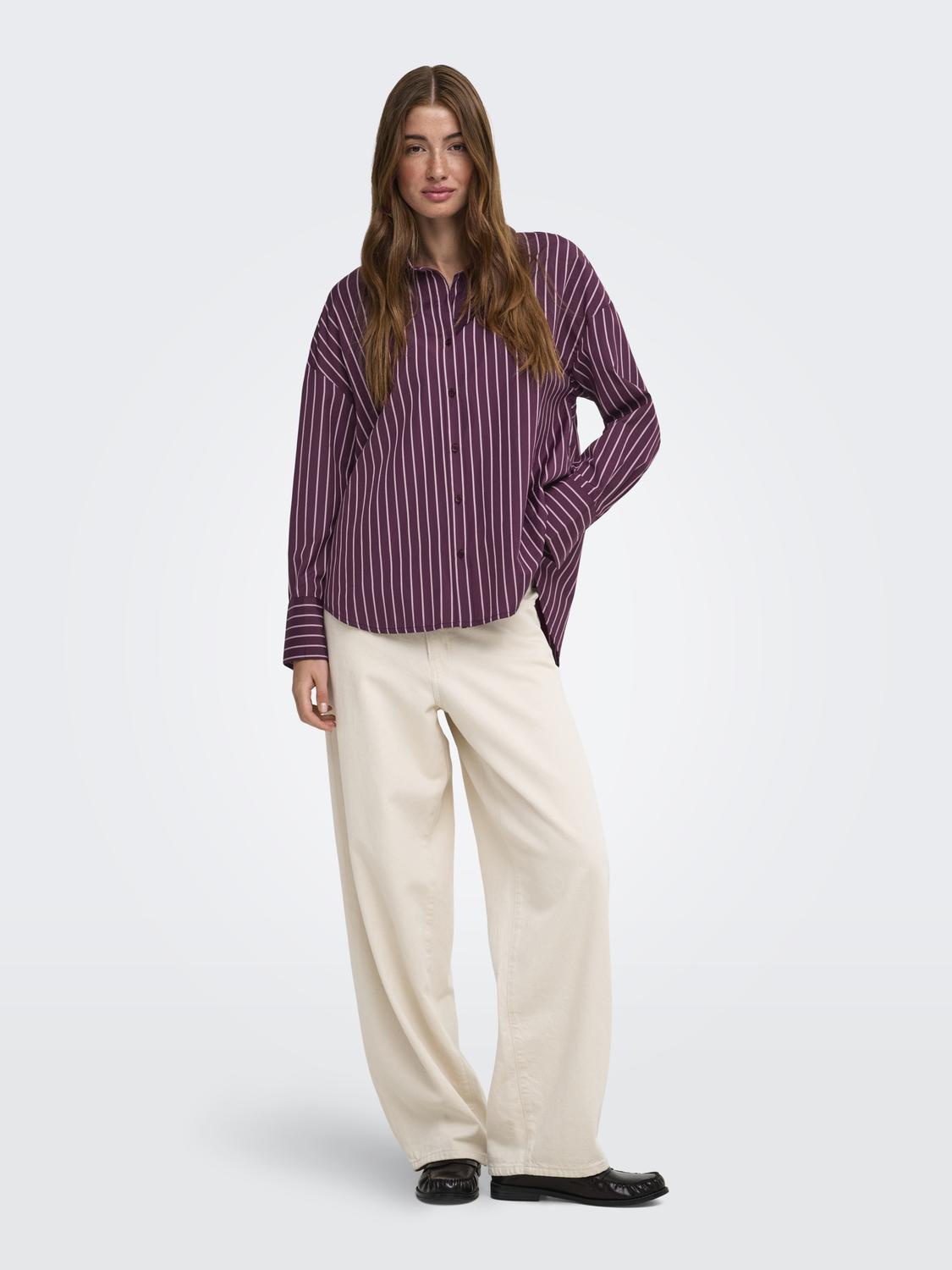 model_shot-front_full
