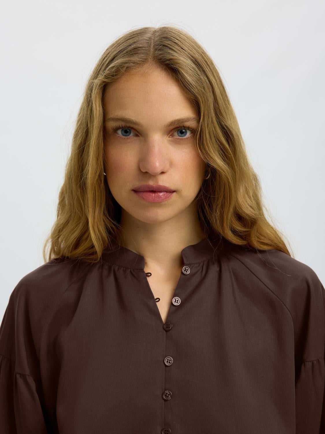 model_shot-detail