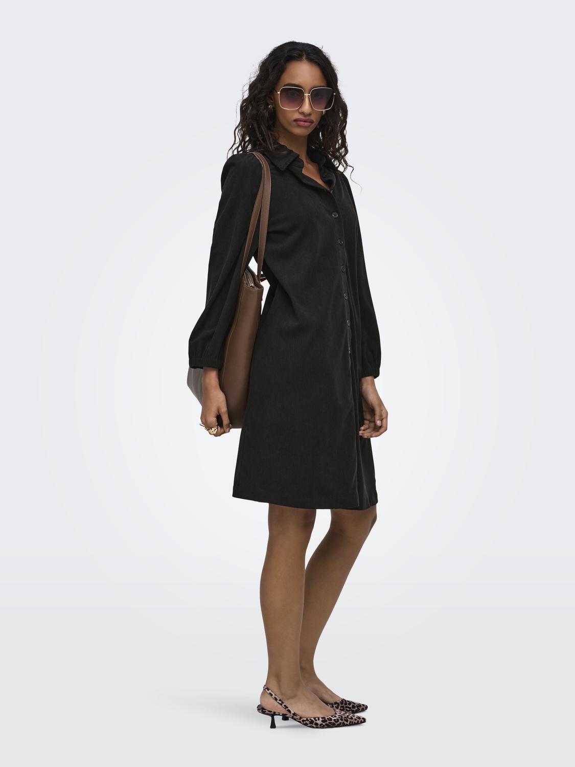 model_shot-front
