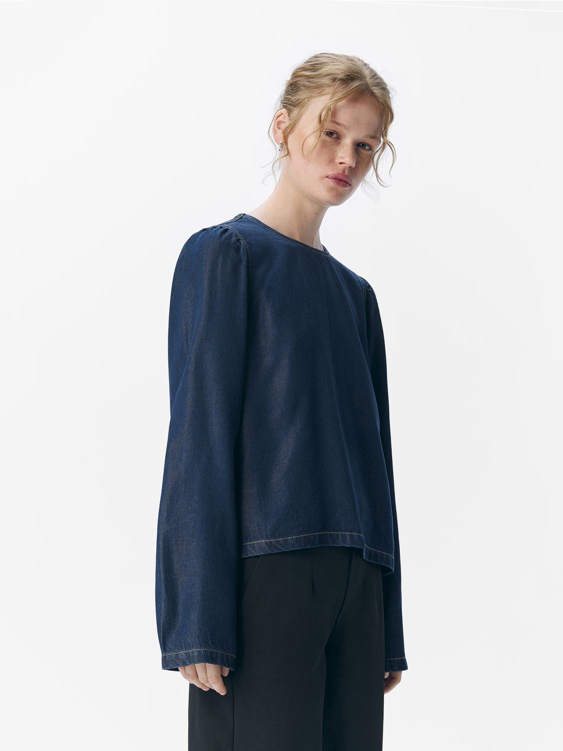 model_shot-front